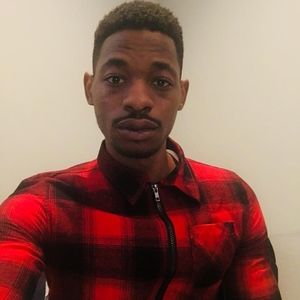 Meet your Posher, Shawntiz